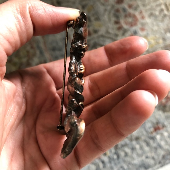 Vintage 30’s-40’s Copper Washed Brooch - Picture 3 of 6